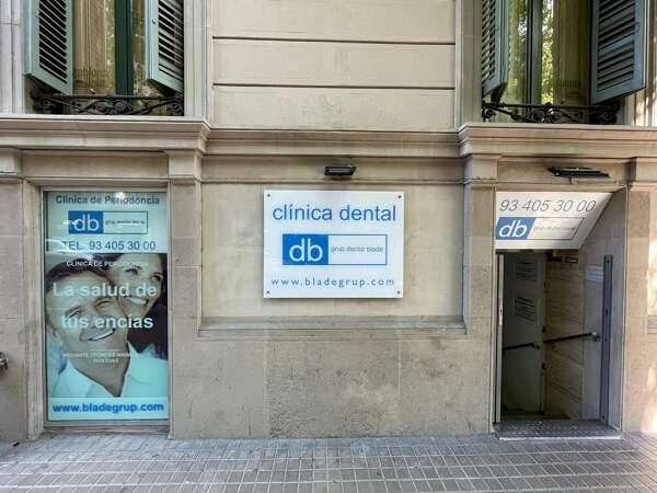 clinica-dental-barcelona-BladeGroup-Clinica-Valencia-Eixample.jpg